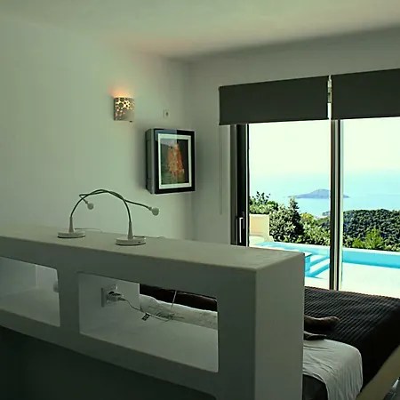 Zaki Villa Moni Evaggelistrias