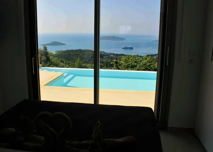 Zaki * Moni Evaggelistrias