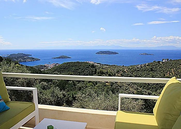 فيلة Zaki Moni Evaggelistrias